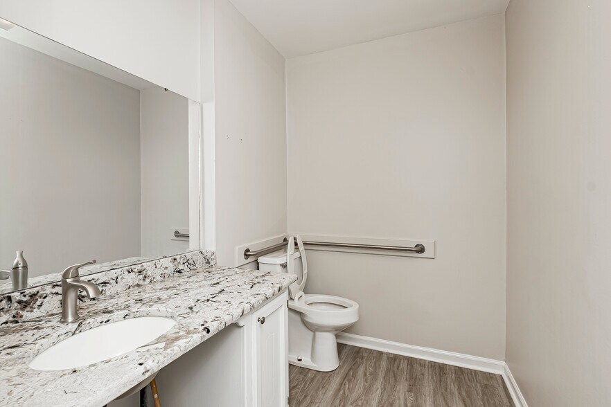 More Photos Of 7423 Picardy Ave, Baton Rouge Medical For Lease