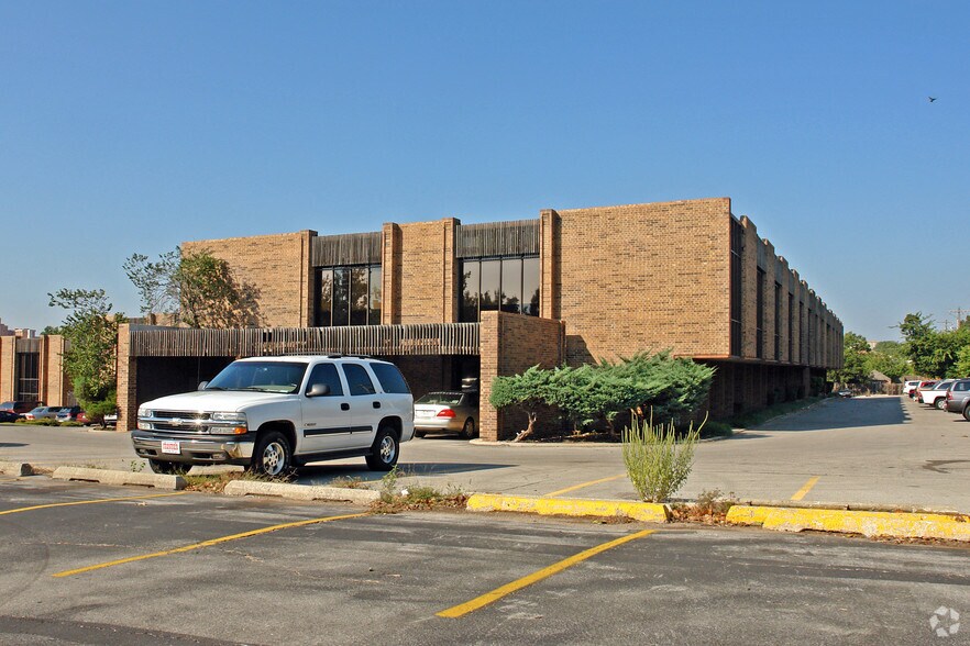 More Photos Of 3035 NW 63rd St, Oklahoma City Office For Lease