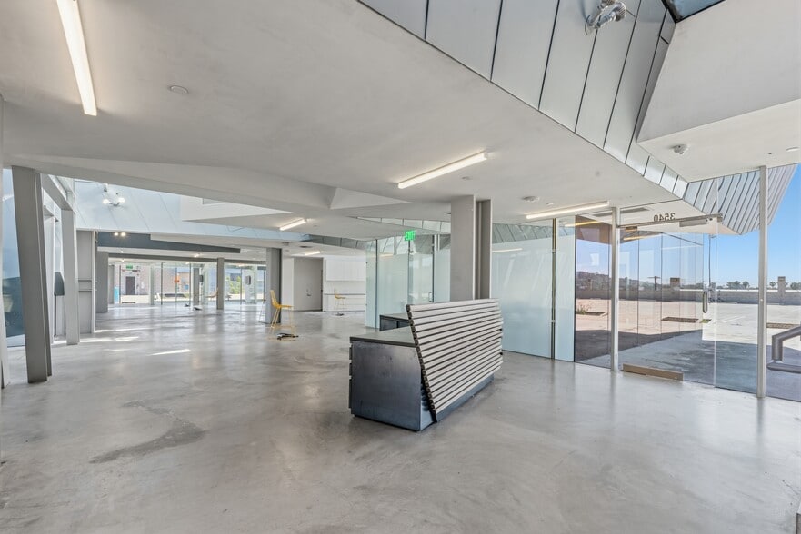 More Photos Of 3532 Hayden Ave, Culver City Unknown For Lease