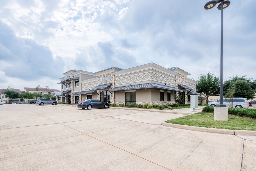 More Photos Of 23537 Kingsland Blvd, Katy Office For Sale