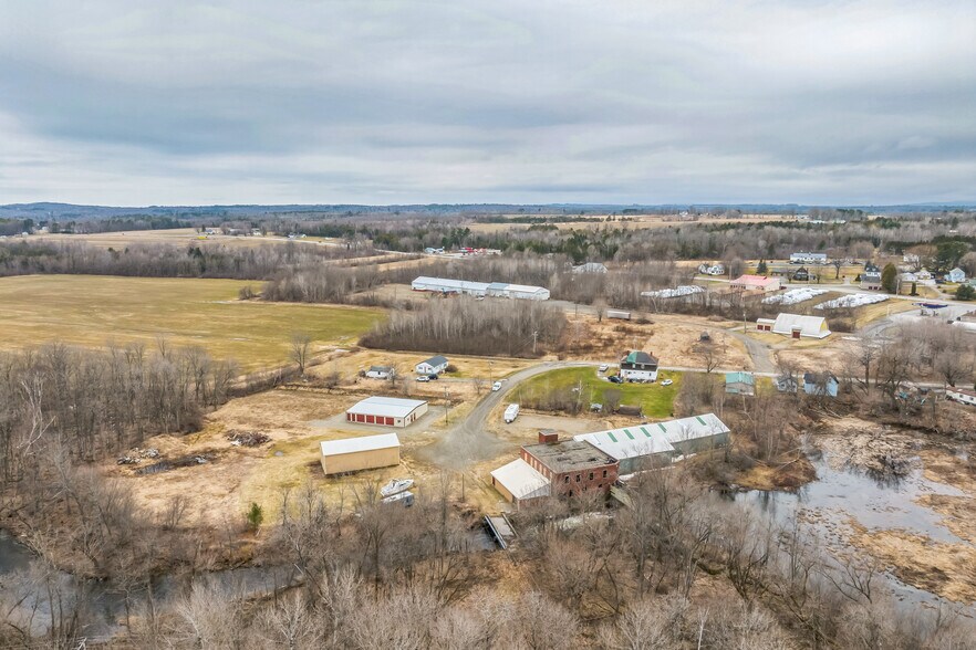 More Photos Of 60 Mill St, Corinna Self Storage For Sale