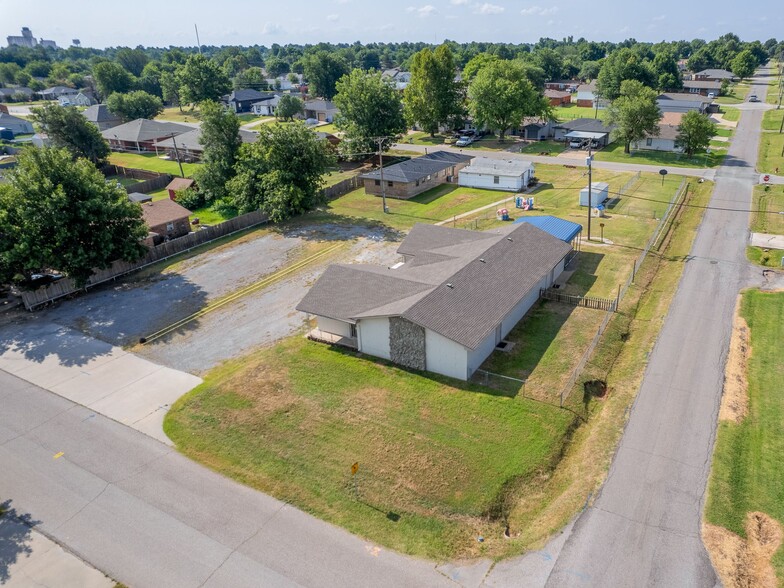 More Photos Of 1419 W London St, El Reno Religious Facility For Sale
