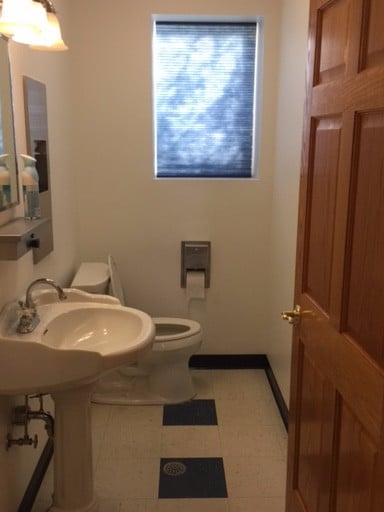 More Photos Of 315 W 4th St, Davenport Loft Creative Space For Sale