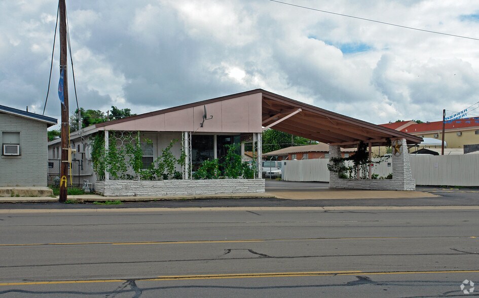 More Photos Of 529 E Us-190-br, Killeen Hotel For Sale