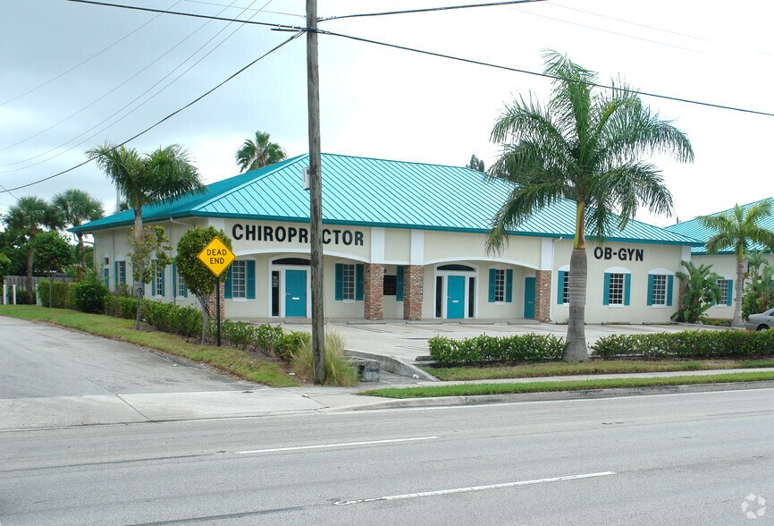 More Photos Of 3600-3650 Forest Hill Blvd, West Palm Beach Medical For Lease