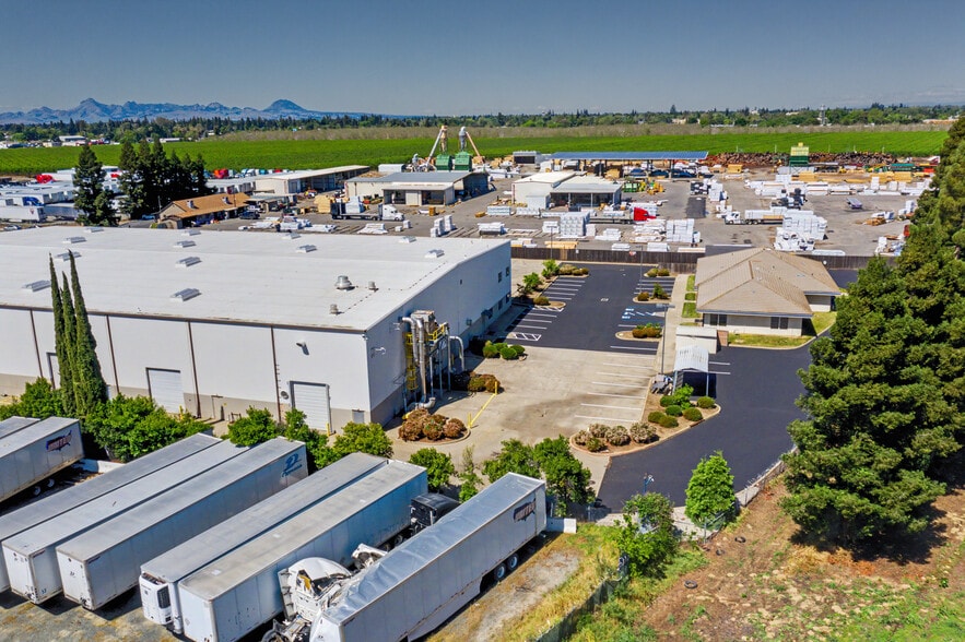 More Photos Of 1200 Putman Ave, Yuba City Warehouse For Lease