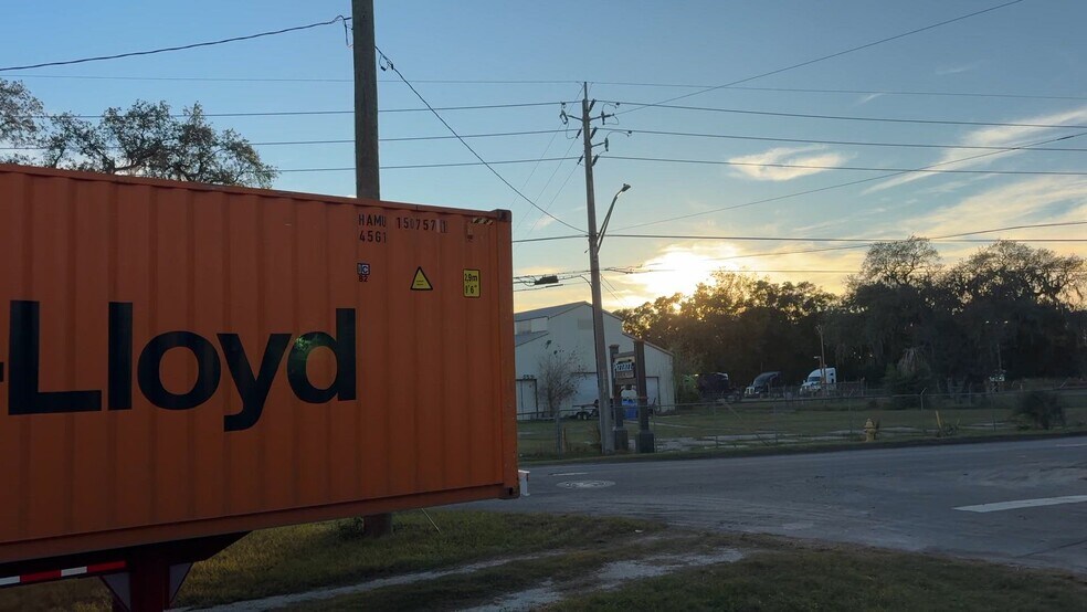 More Photos Of 4401 Wigmore St, Jacksonville Warehouse For Lease