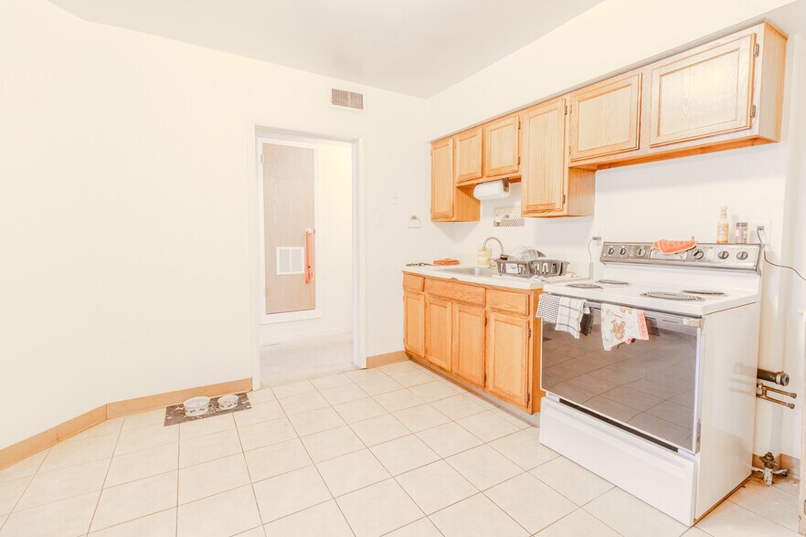 More Photos Of 112 Westinghouse Ave, Wilmerding Storefront Retail Residential For Sale