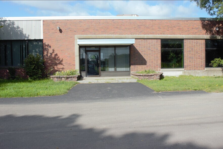 More Photos Of 1801 Mt Read Blvd, Rochester Warehouse For Lease