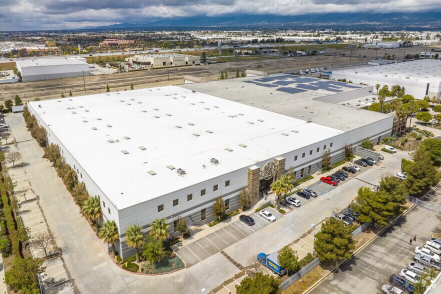 More Photos Of 905 Wineville Ave, Ontario Warehouse For Lease