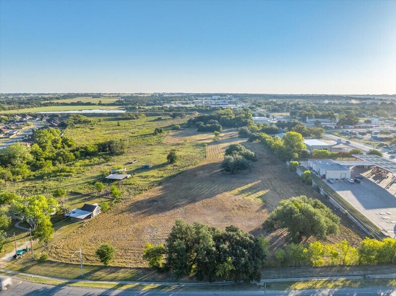 More Photos Of 1401 E Washington St, Stephenville Land For Sale