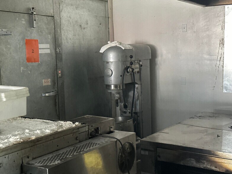 More Photos Of 2383-2389 Fletcher Pky, El Cajon Freestanding For Lease