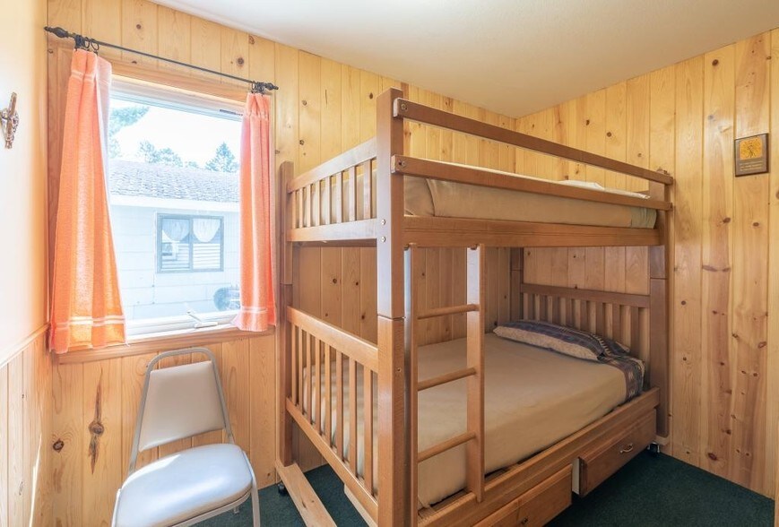 More Photos Of 24519 Fairwood Ln, Nevis Hotel For Sale