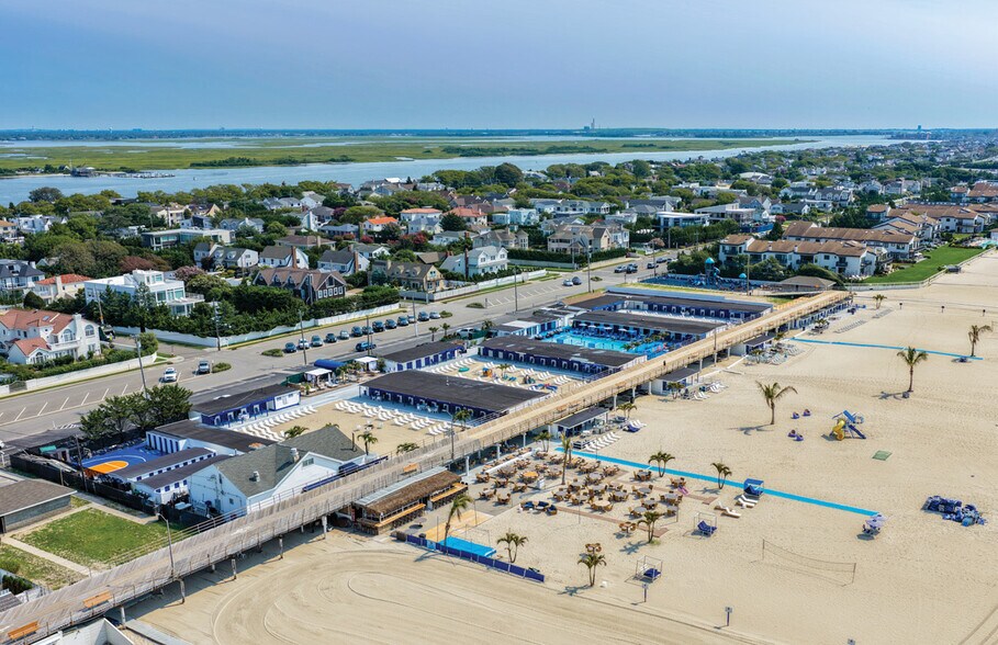 More Photos Of , Atlantic Beach Unknown For Sale