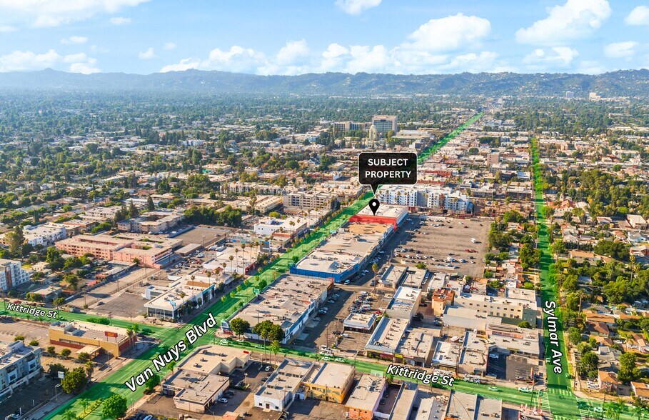 More Photos Of 6621-6629 Van Nuys Blvd, Van Nuys Storefront For Lease