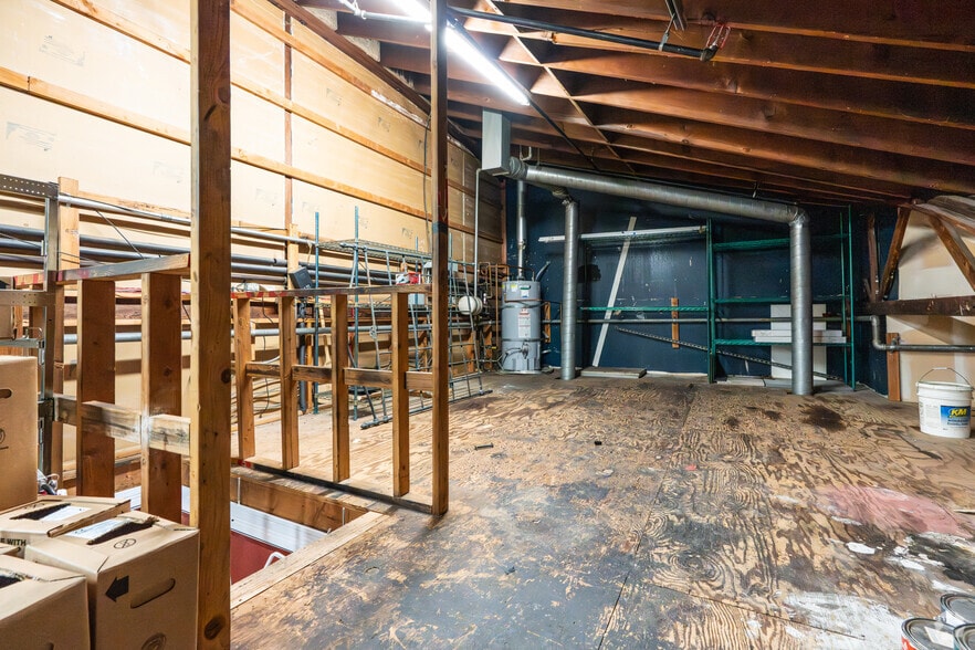 More Photos Of 1535-1541 Giammona Dr, Walnut Creek Storefront For Sale