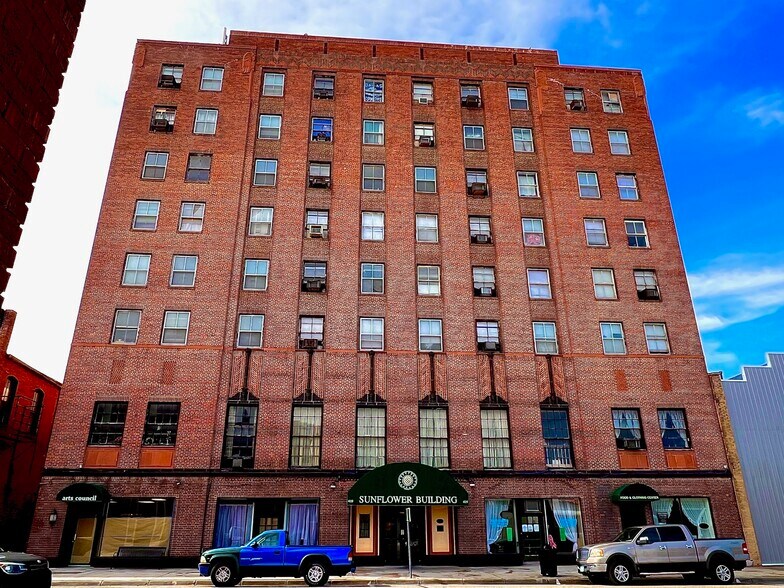 More Photos Of 409 NW 3rd St, Abilene Apartments For Sale