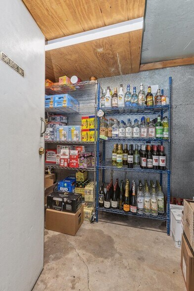 More Photos Of N7405 State Road 80, New Lisbon Restaurant For Sale