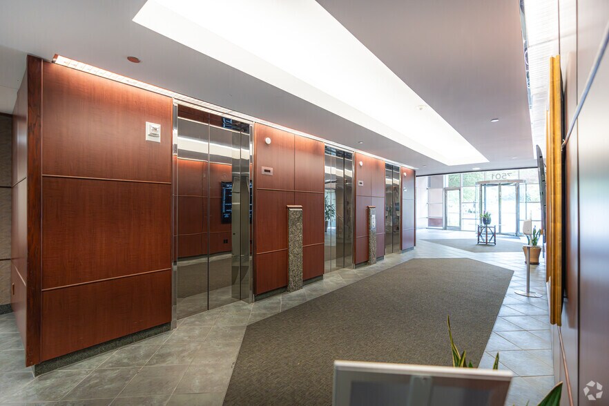 More Photos Of 7501 Boulder View Dr, North Chesterfield Unknown For Lease