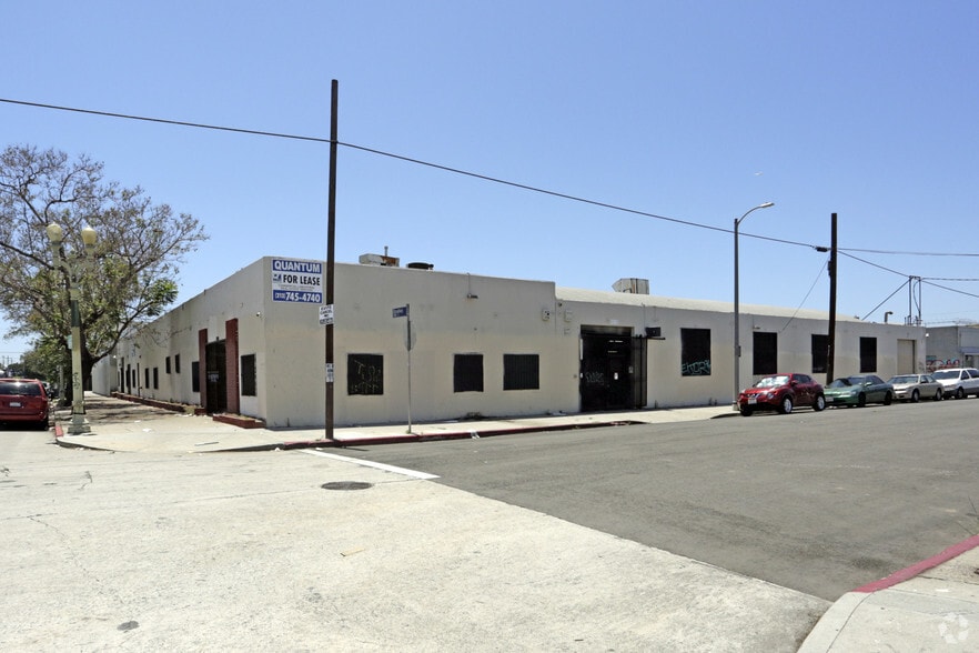 More Photos Of 3101-3115 S Broadway, Los Angeles Manufacturing For Lease