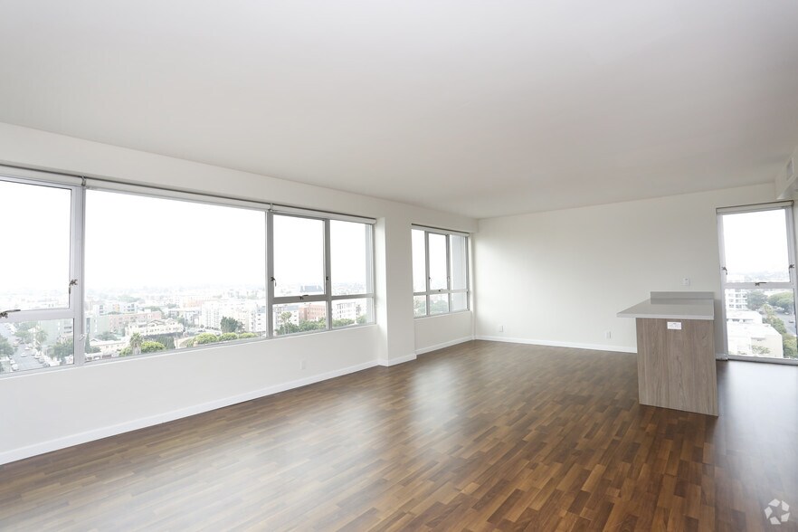 More Photos Of 3460 W 7th St, Los Angeles Apartments For Lease