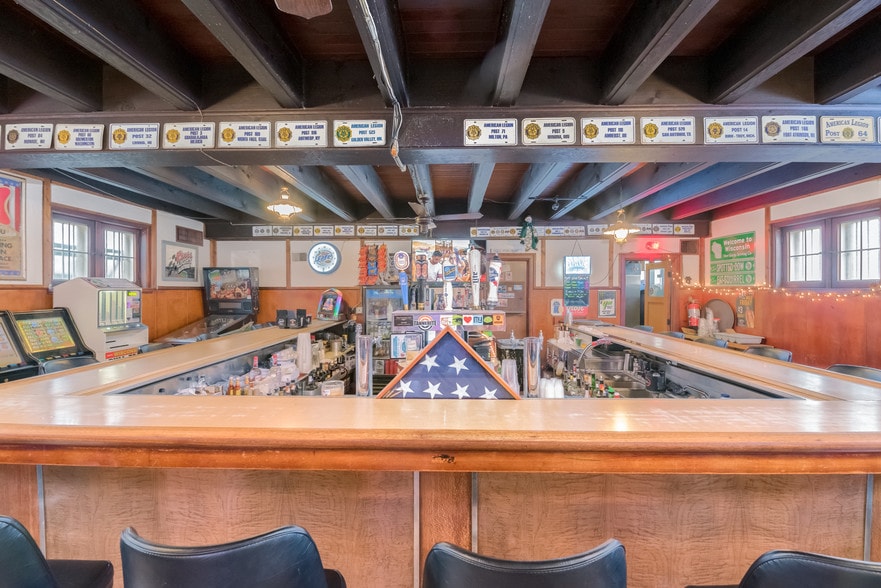 More Photos Of 4121 N Wilson Dr, Milwaukee Lodge Meeting Hall For Sale