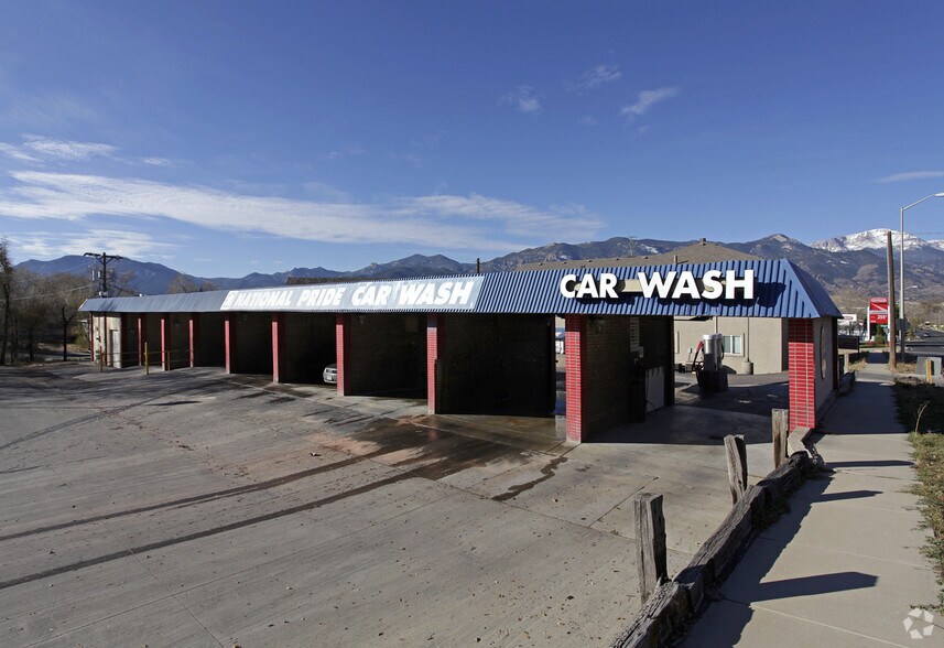 Primary Photo Of 1675 W Uintah St, Colorado Springs Carwash For Sale