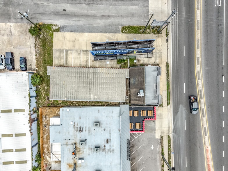 More Photos Of 180 S County Road 427, Longwood General Retail For Sale