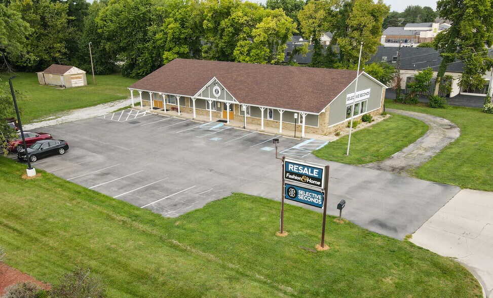 More Photos Of 1000 N State Road 135, Greenwood Freestanding For Sale