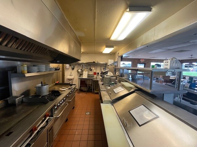 More Photos Of 3020 Harrisburg Ave NE, Canton Restaurant For Sale