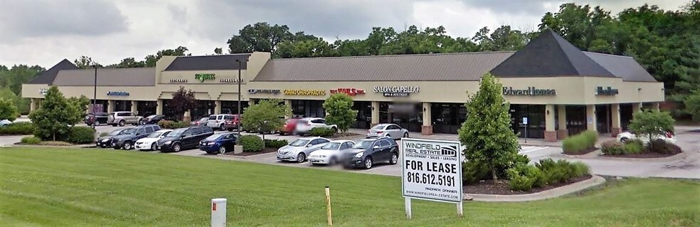 More Photos Of 8560 N Green Hills Rd, Kansas City Unknown For Lease