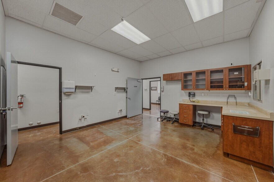 More Photos Of 2740 Homestead Rd, Pahrump Assisted Living For Sale