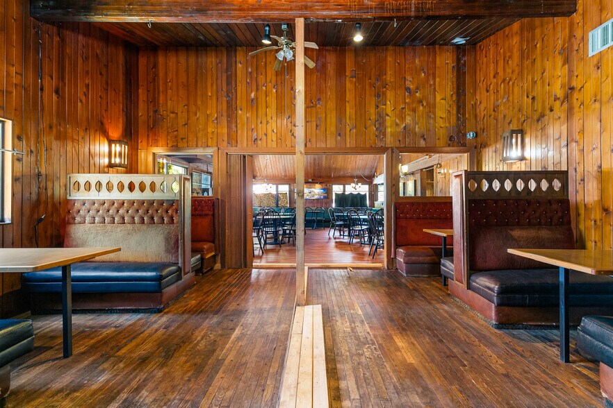 More Photos Of 7461 MT Baker Hwy, Deming General Retail For Sale