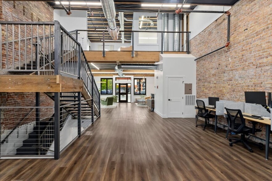 More Photos Of 147 Main Ave E, Twin Falls Office For Lease