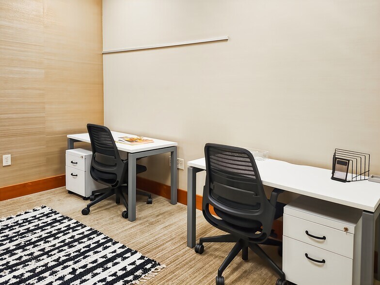 More Photos Of 318 1st Ave SW, Rochester Coworking Space