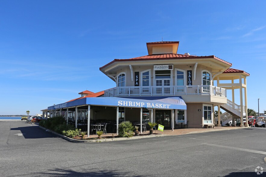 Primary Photo Of 5 Via De Luna Dr, Gulf Breeze General Retail For Lease