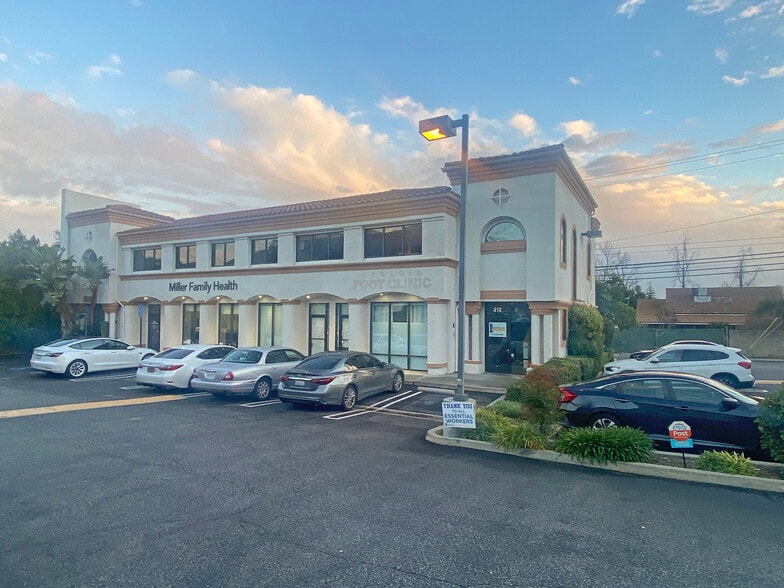 More Photos Of 212 E Foothill Blvd, Arcadia Medical For Lease