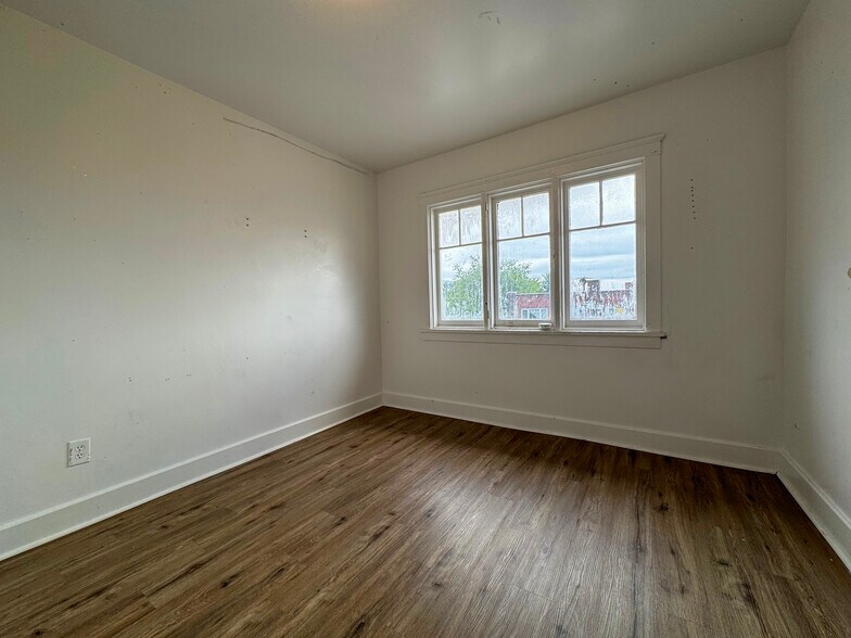 More Photos Of 2465 Monroe Blvd, Ogden Apartments For Sale