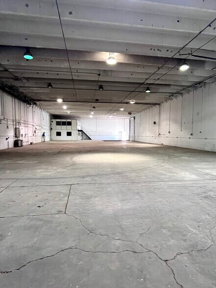More Photos Of 1200 N Main St, Noble Warehouse For Lease