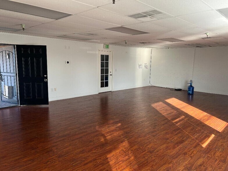 More Photos Of 7610 Auburn Blvd, Citrus Heights Unknown For Lease