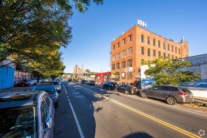 More Photos Of 1943 Pitkin Ave, Brooklyn Warehouse For Lease
