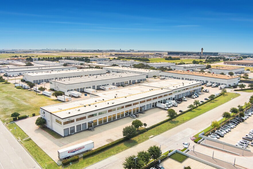 More Photos Of 754 Port America Pl, Grapevine Unknown For Lease