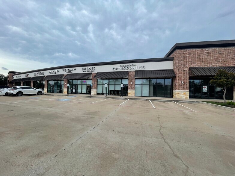 More Photos Of 9101 Sienna Crossing Dr, Missouri City General Retail For Sale