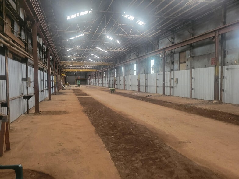 More Photos Of 6655 W Kitty Ave, Chicago Ridge Flex For Sale