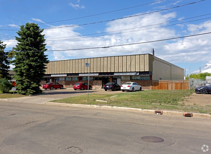 More Photos Of 6145-6153 80 St NW, Edmonton Service For Lease