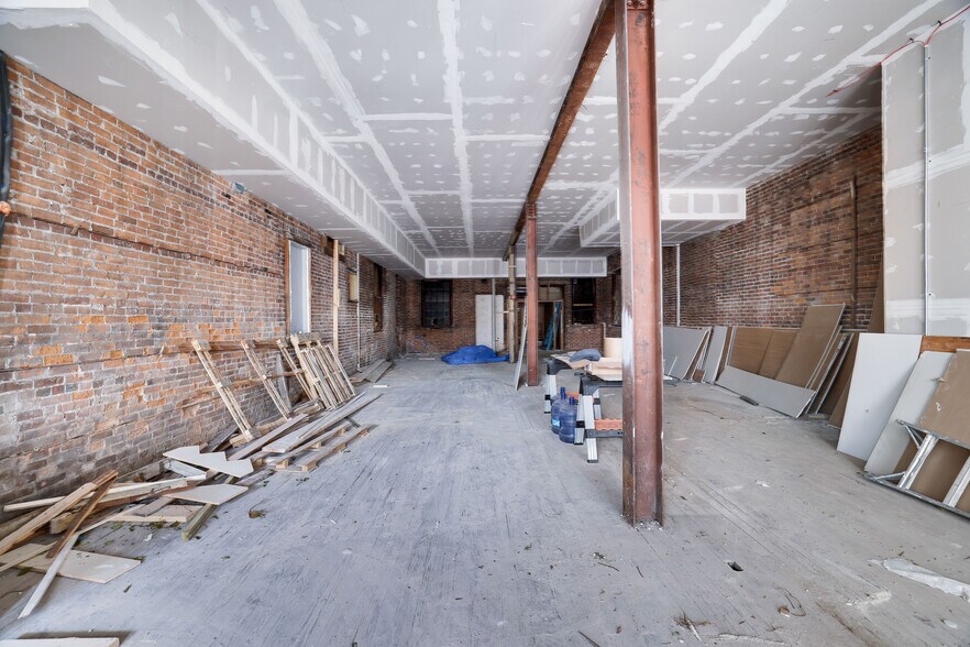 More Photos Of 100-106 S Courtland St, East Stroudsburg Apartments For Lease