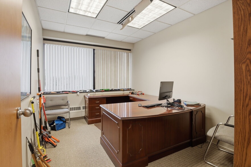 More Photos Of 24610 Detroit Rd, Westlake Office For Sale