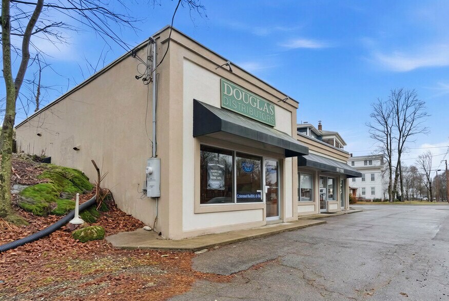 More Photos Of 275 Elm St, North Attleboro Office For Sale