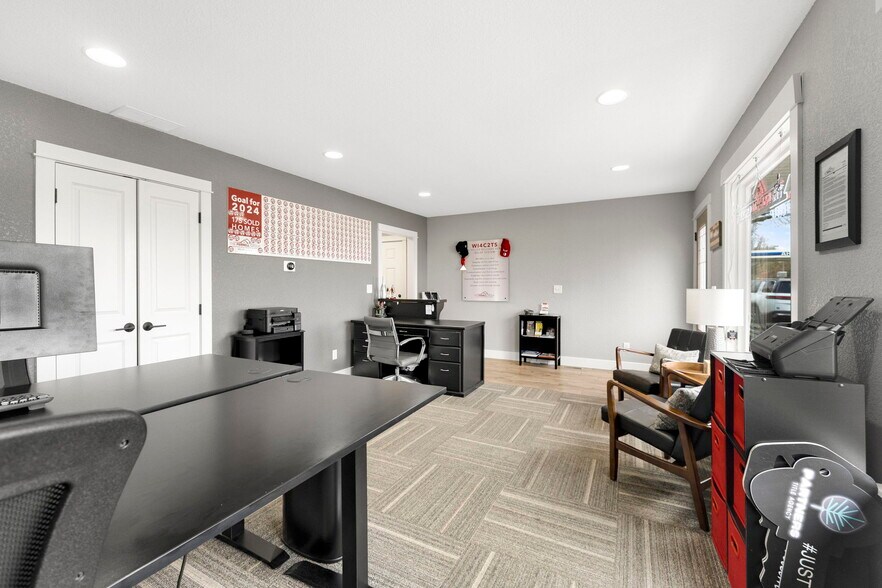 More Photos Of 207 W North St, Columbia City Office Residential For Sale