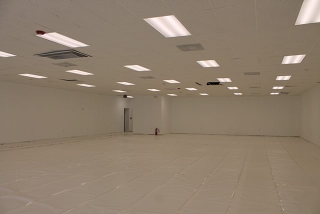 More Photos Of 6133 Jericho Tpke, Commack Storefront For Lease